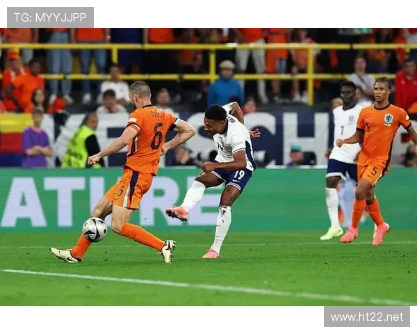 戈登半场四球成欧冠英格兰第二人